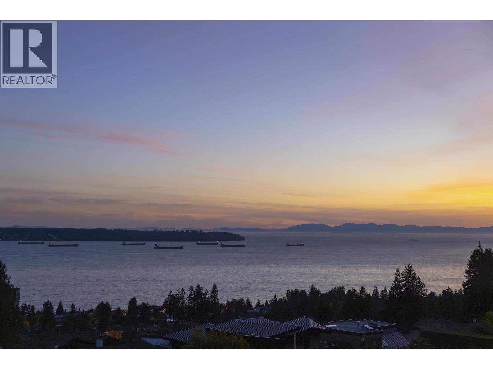 1840 ORCHARD WAY, West Vancouver