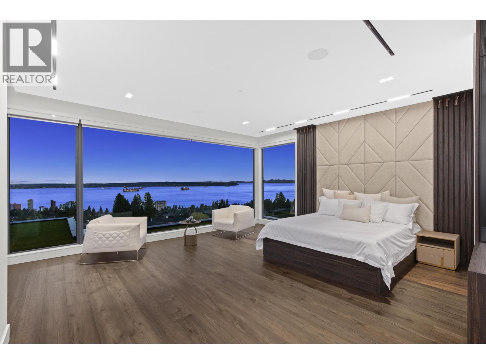 1840 ORCHARD WAY, West Vancouver