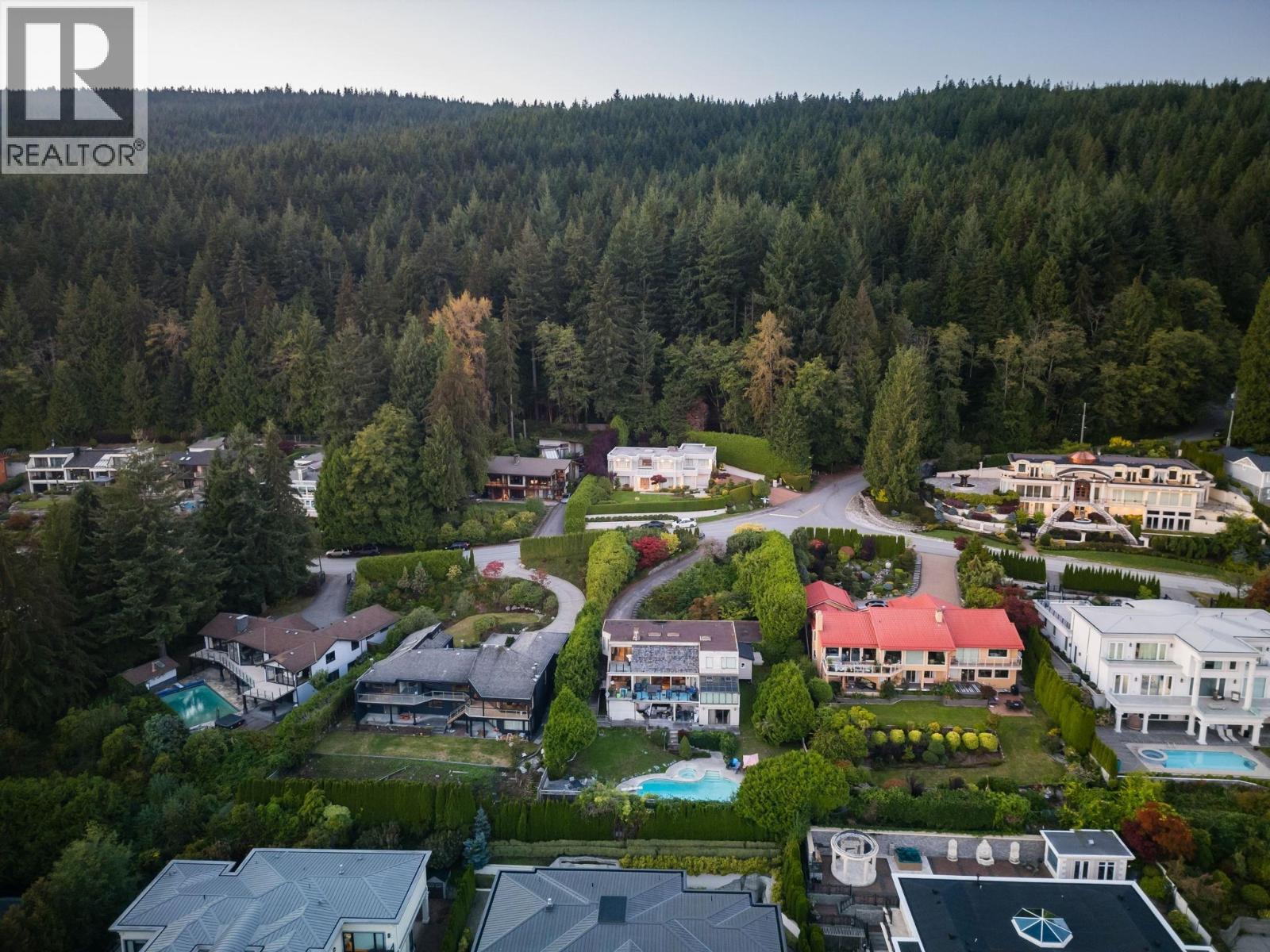 1591 CHARTWELL DRIVE, West Vancouver