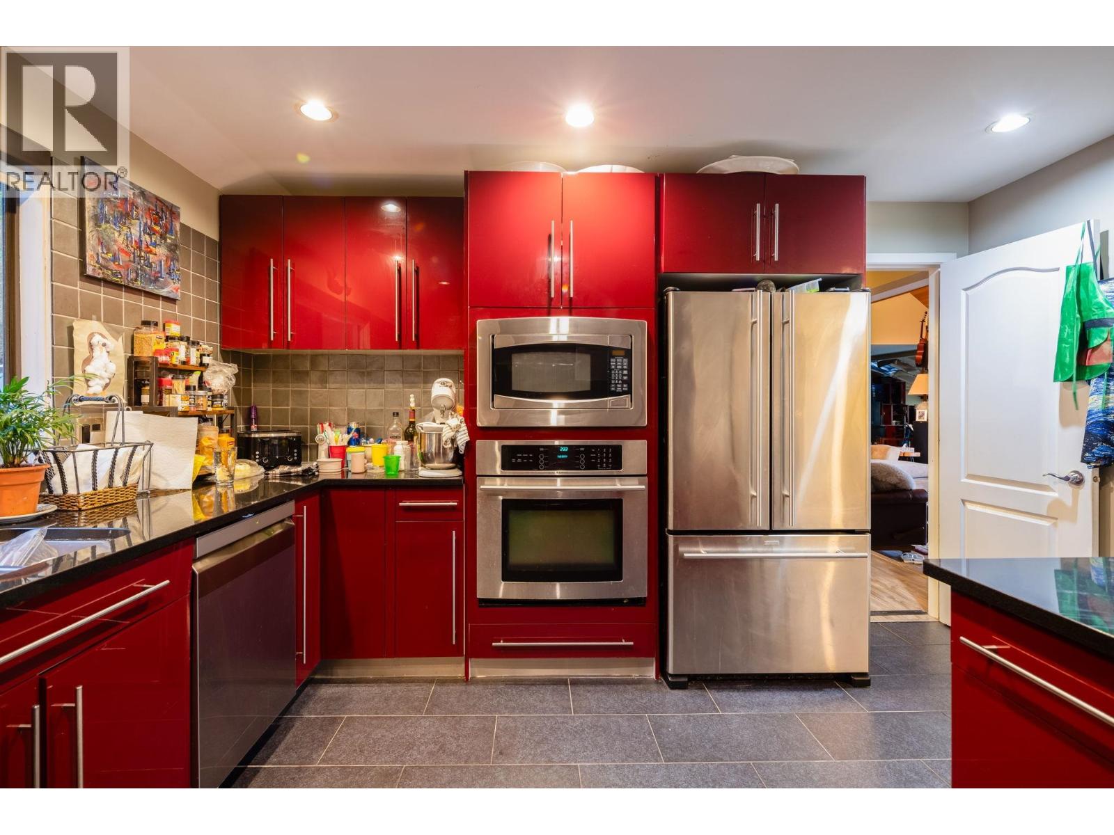 1591 CHARTWELL DRIVE, West Vancouver
