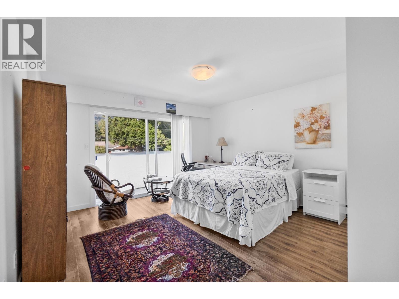 815 E 29TH STREET, North Vancouver