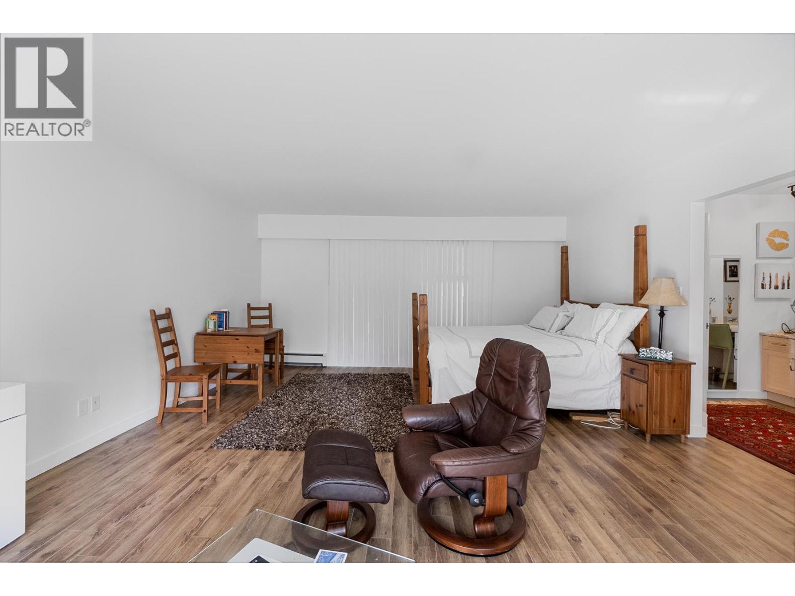 815 E 29TH STREET, North Vancouver