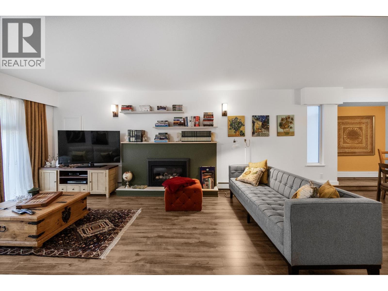 815 E 29TH STREET, North Vancouver