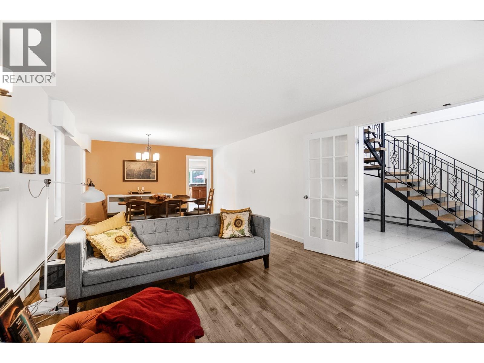 815 E 29TH STREET, North Vancouver