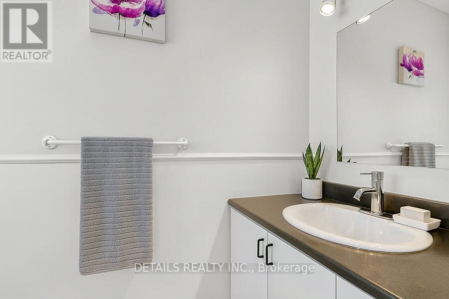 2 pc. powder rm on main level .