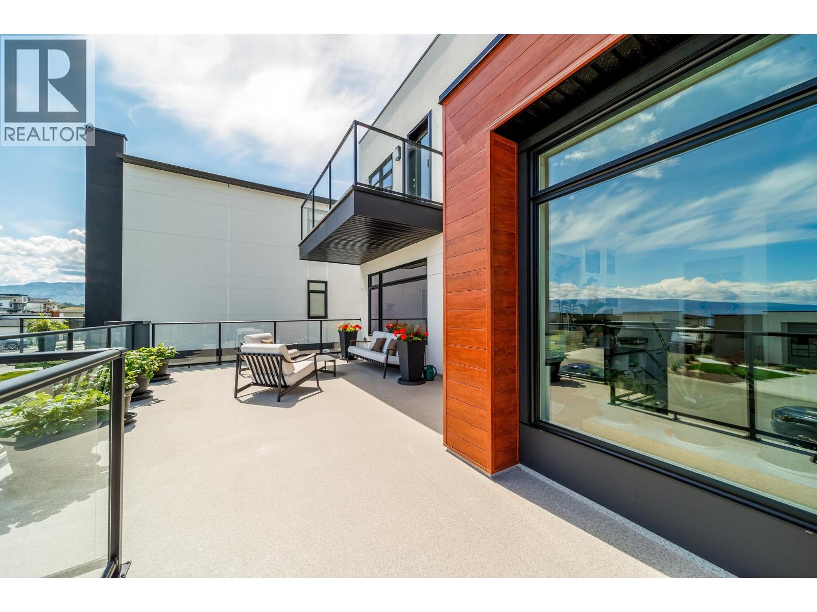  3702 Astoria Drive, West Kelowna