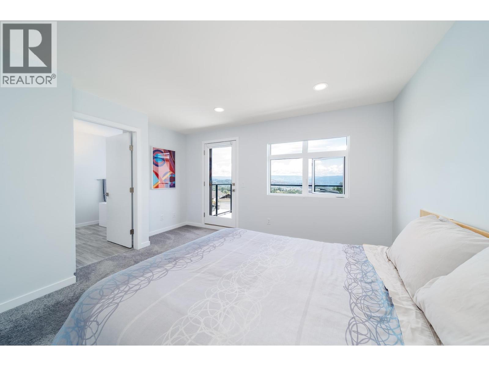  3702 Astoria Drive, West Kelowna