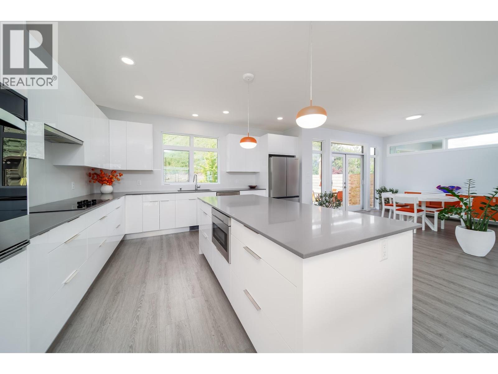  3702 Astoria Drive, West Kelowna