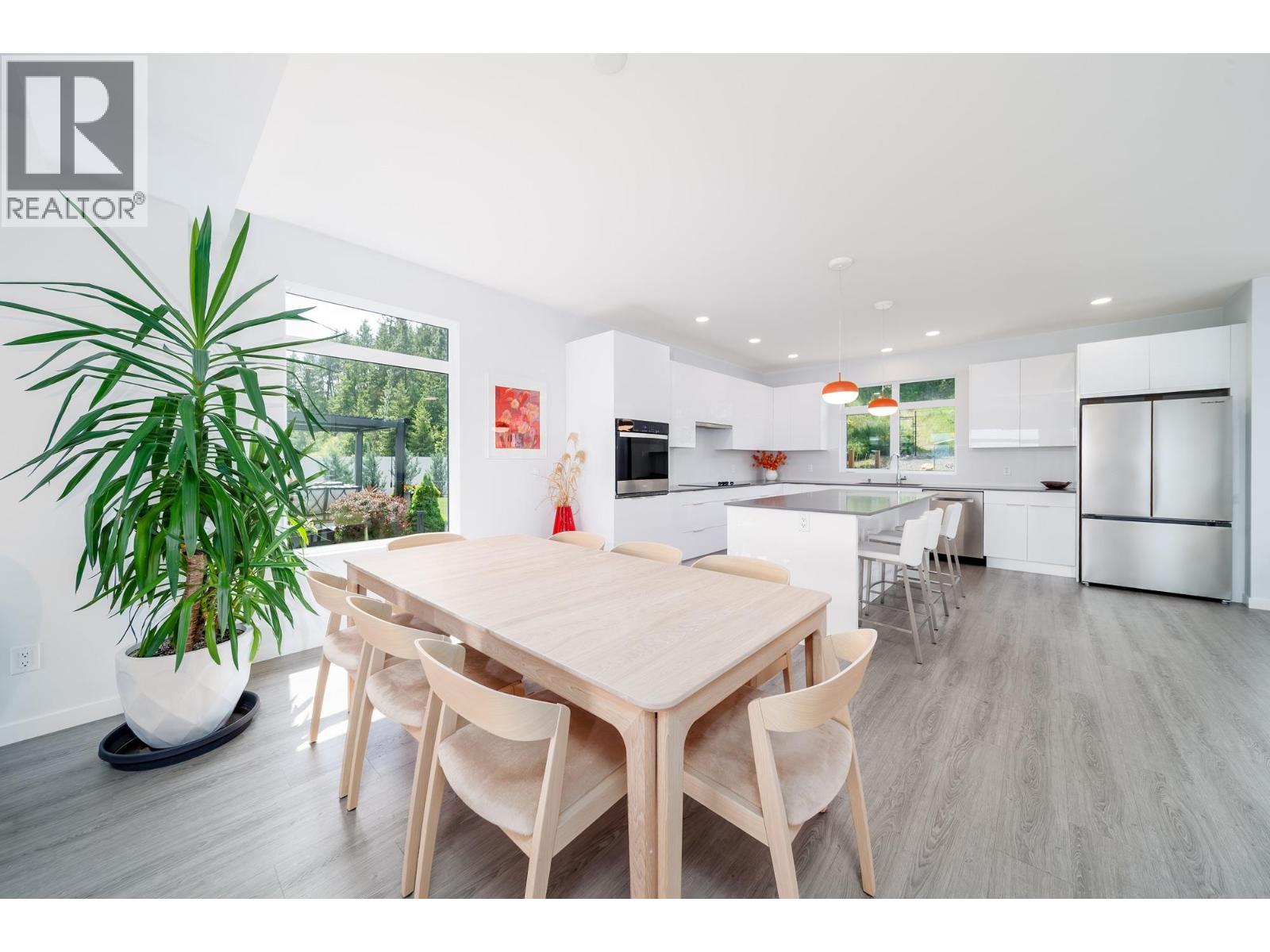  3702 Astoria Drive, West Kelowna