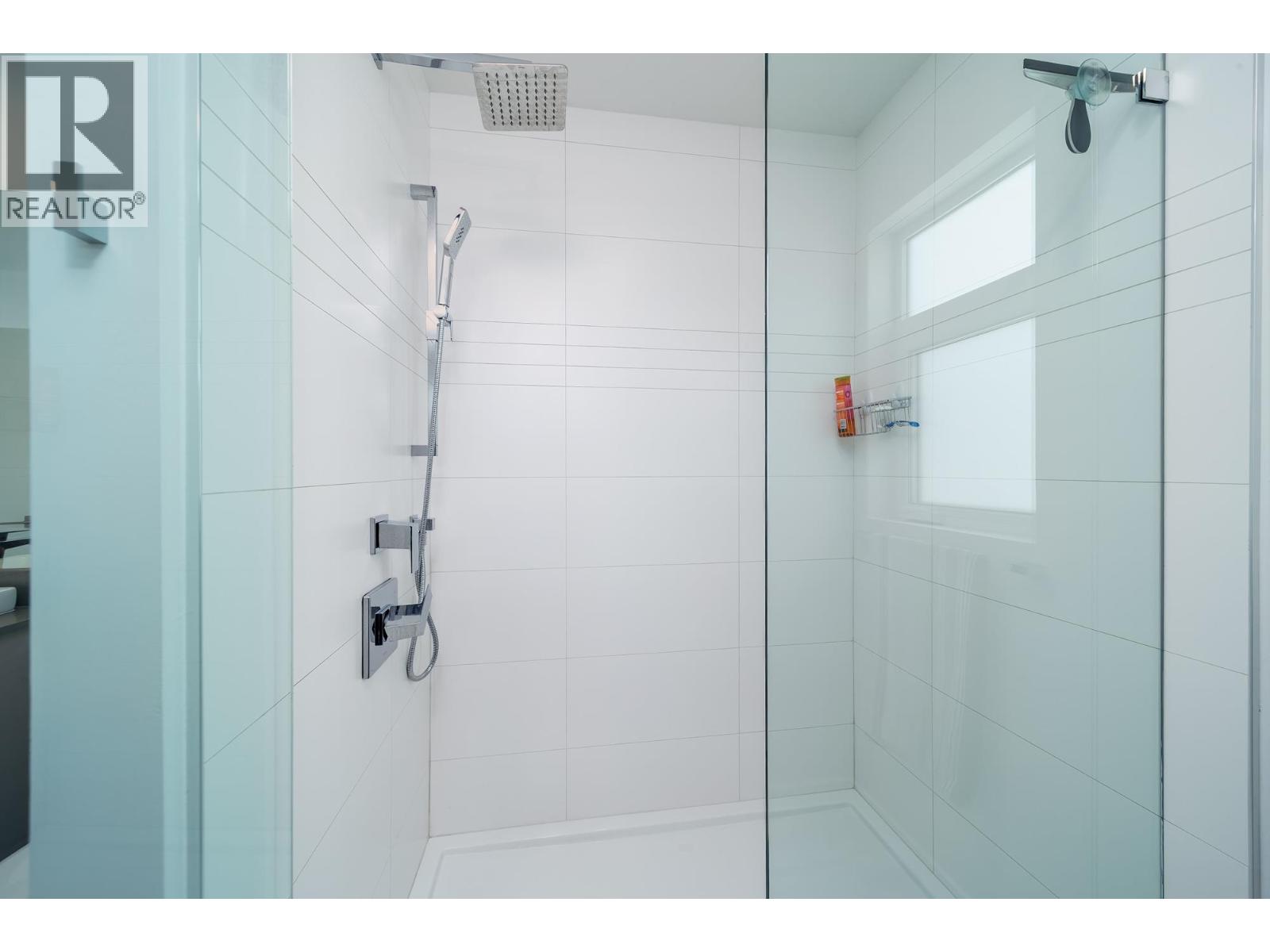  3702 Astoria Drive, West Kelowna