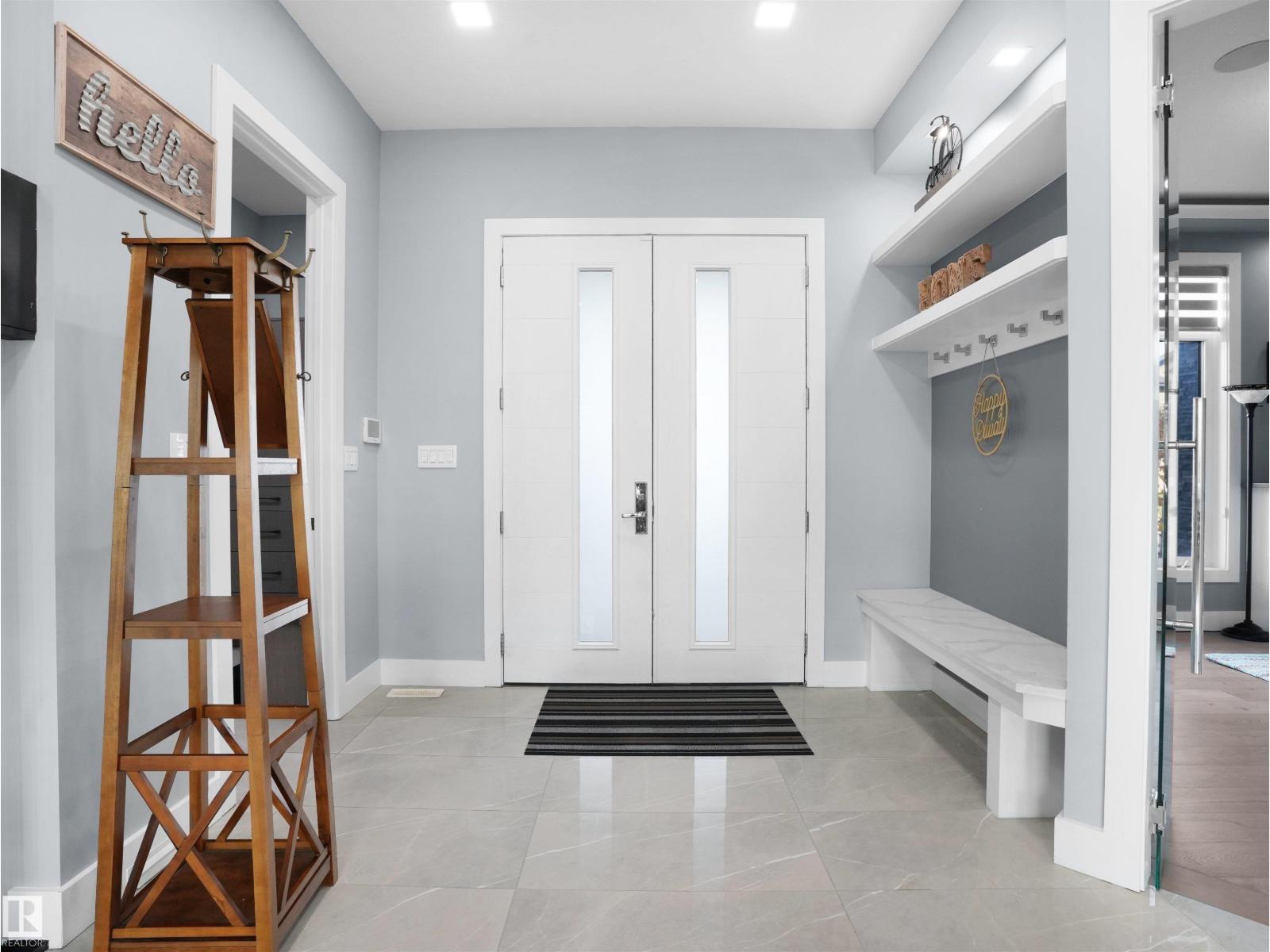 913 WOOD PL NW, Edmonton