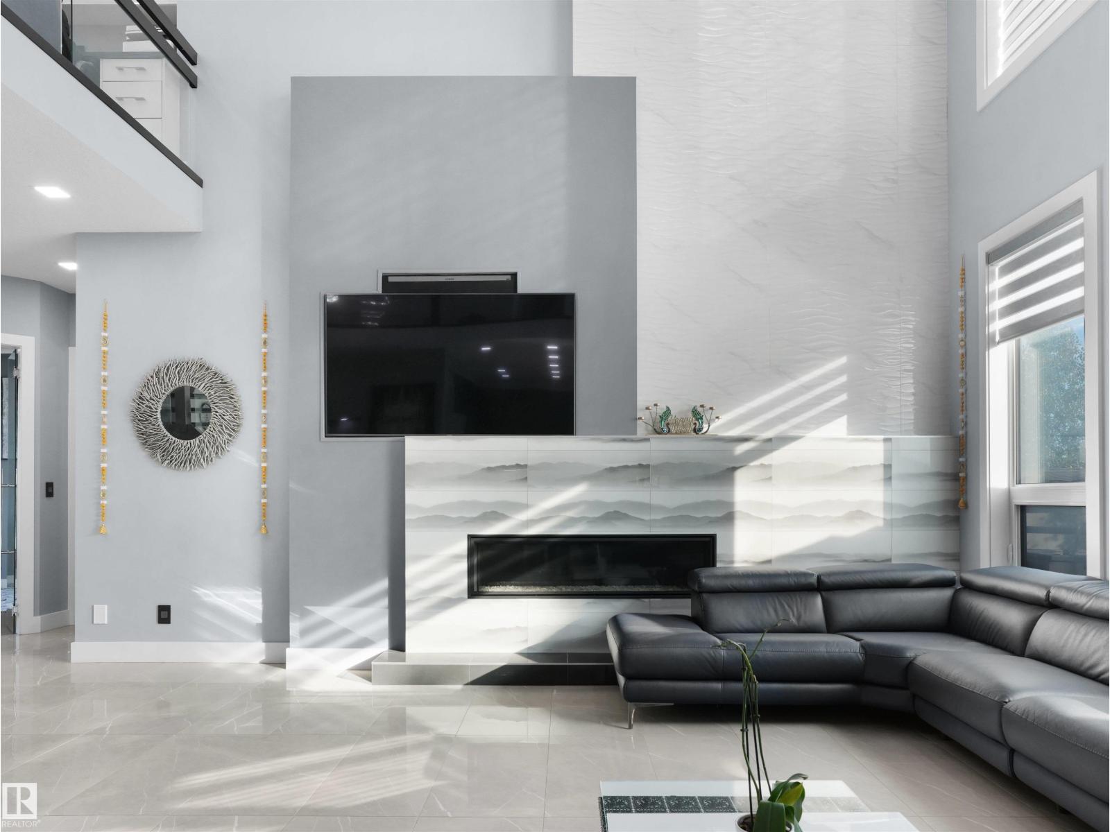 913 WOOD PL NW, Edmonton