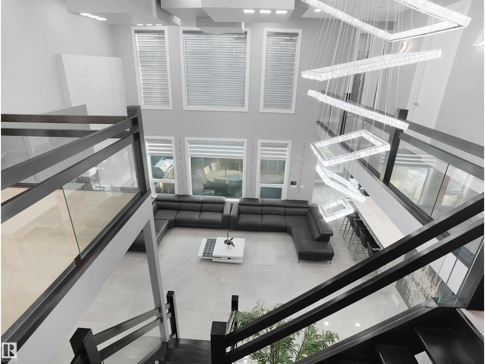 913 WOOD PL NW, Edmonton