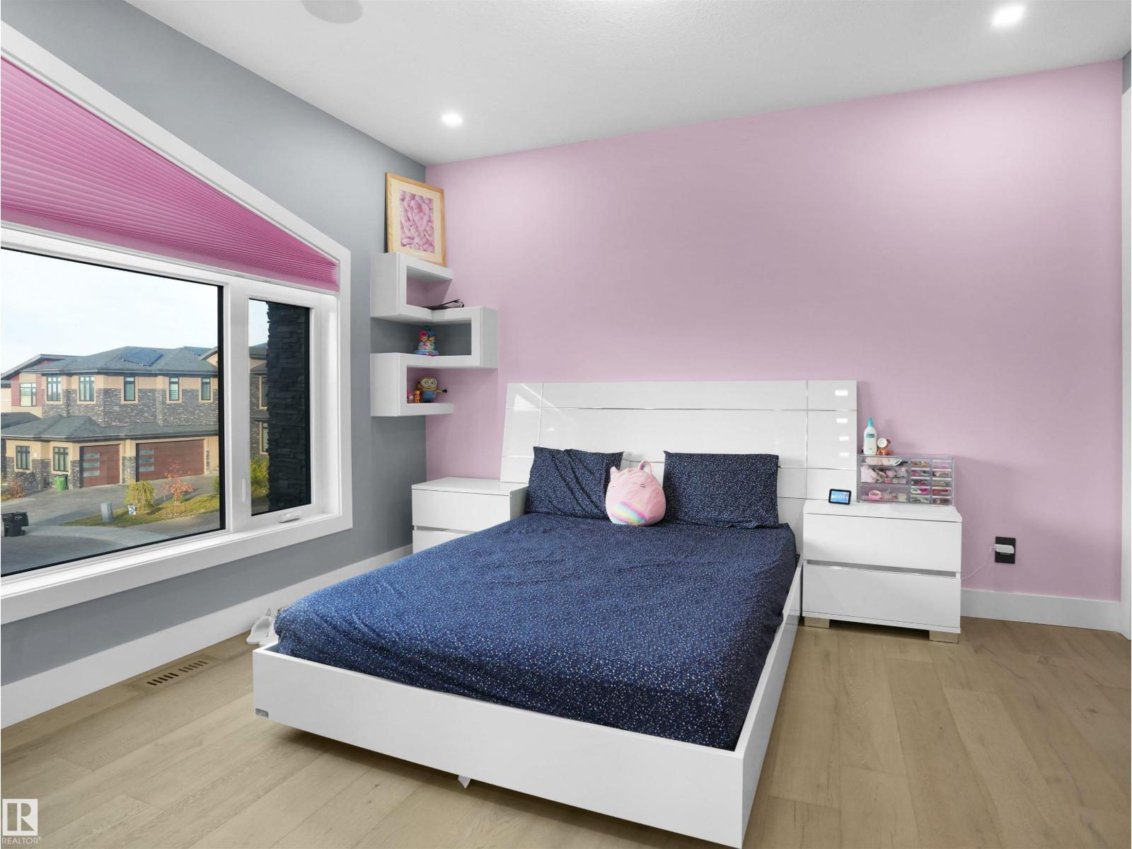 913 WOOD PL NW, Edmonton