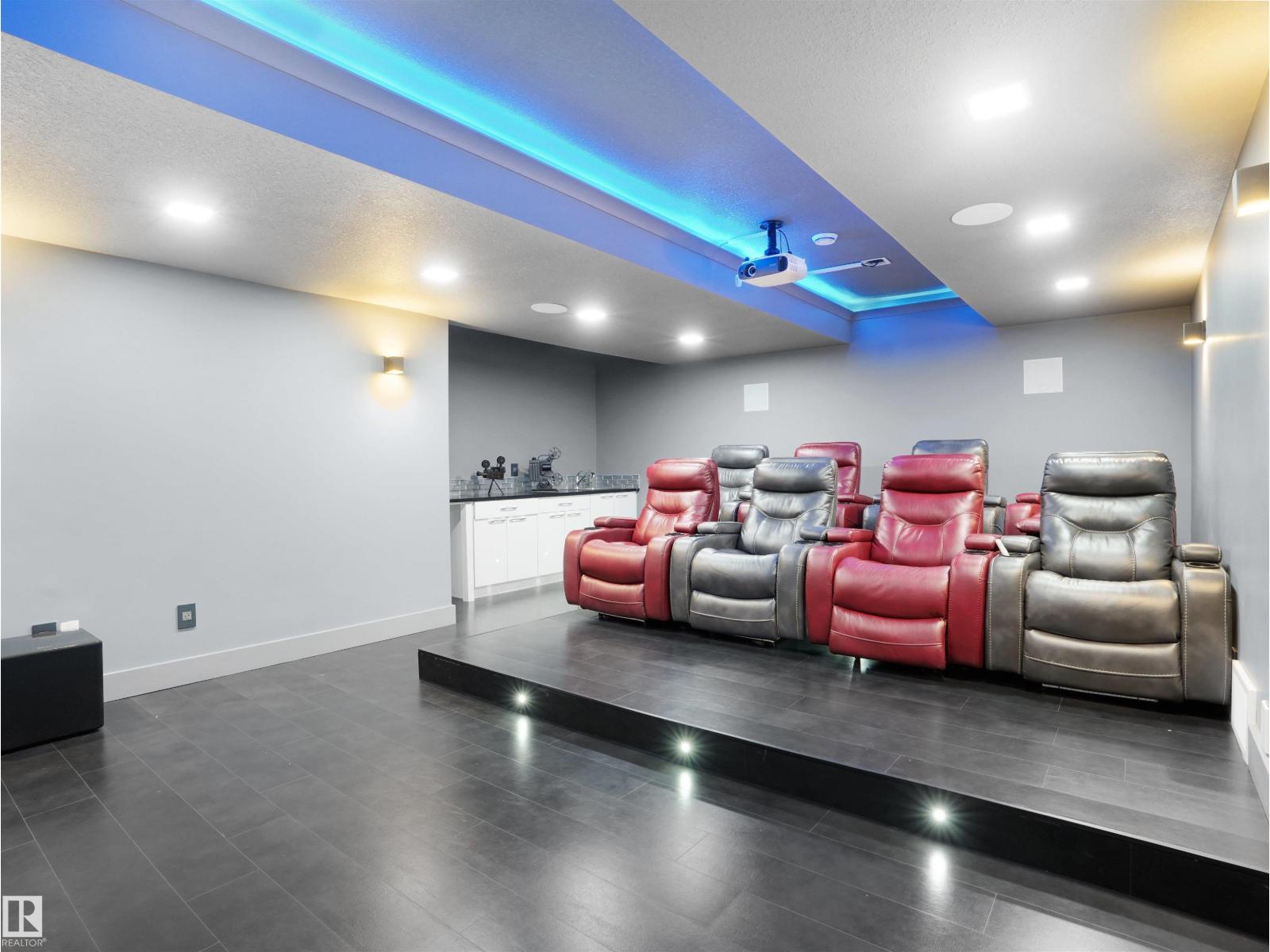 913 WOOD PL NW, Edmonton