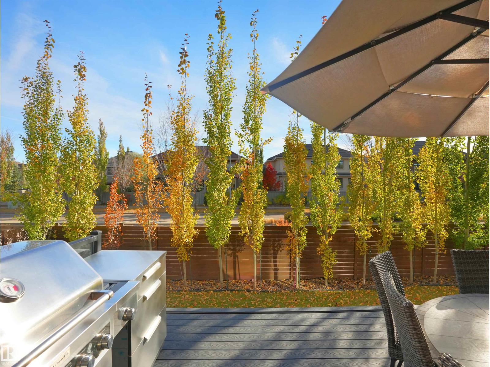 913 WOOD PL NW, Edmonton