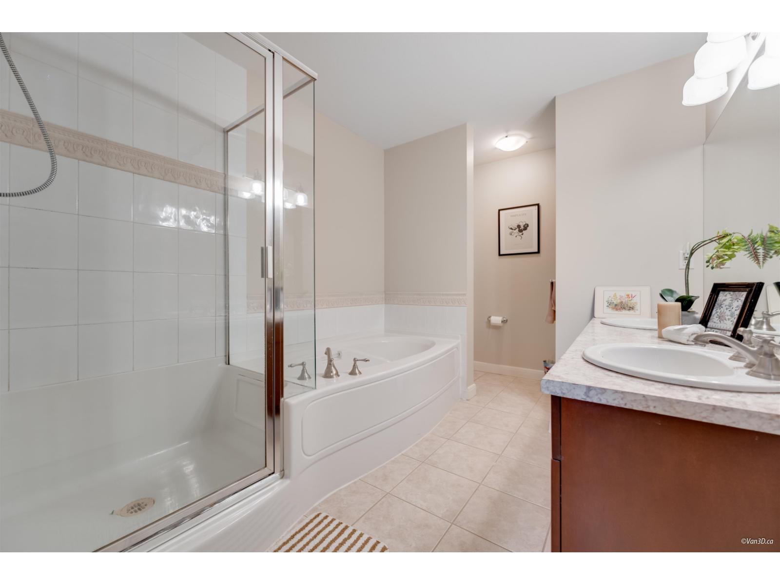 35 14968 24 AVENUE, Surrey