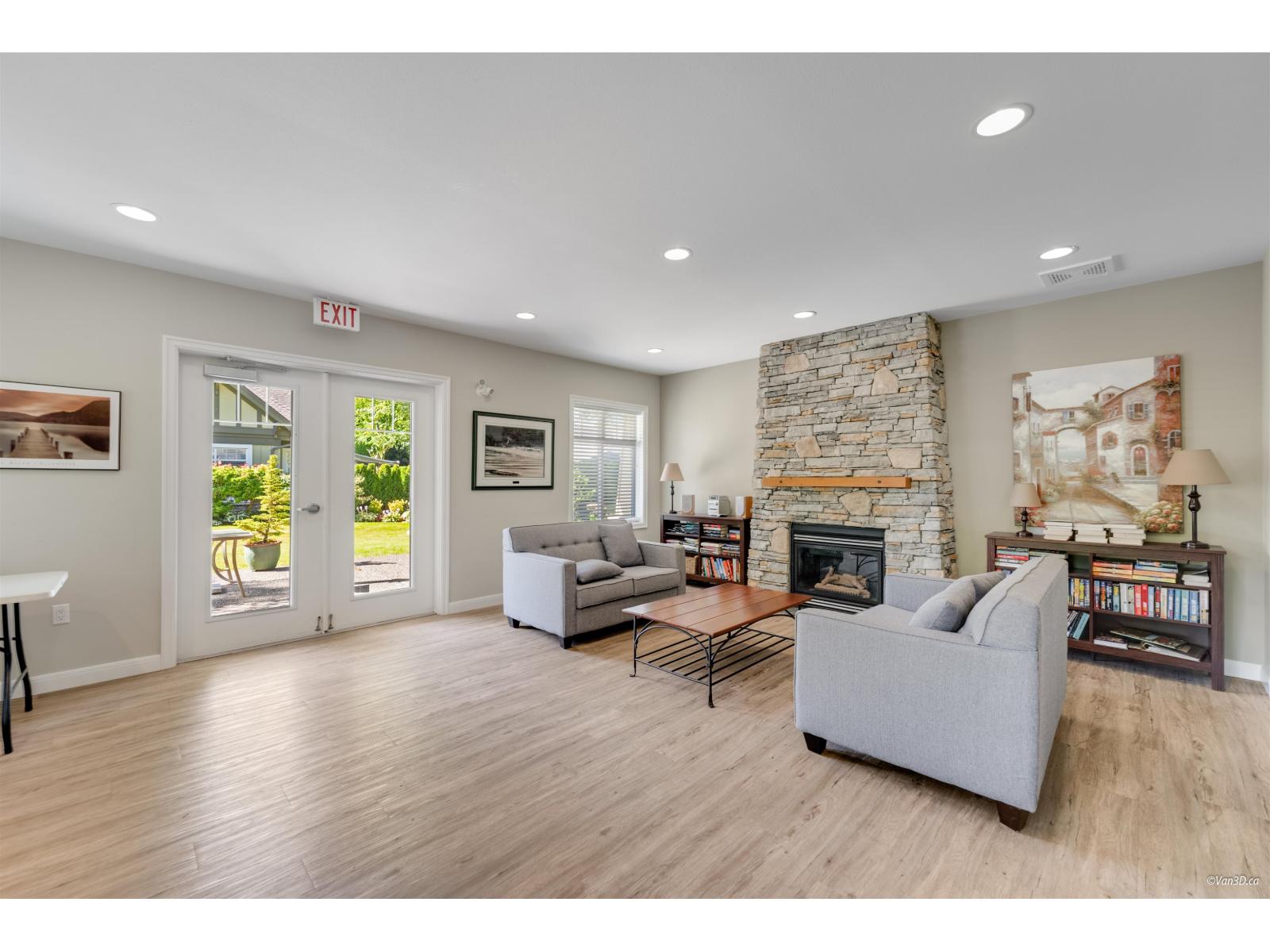 35 14968 24 AVENUE, Surrey