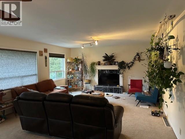 5628 TANNER AVE, Powell River