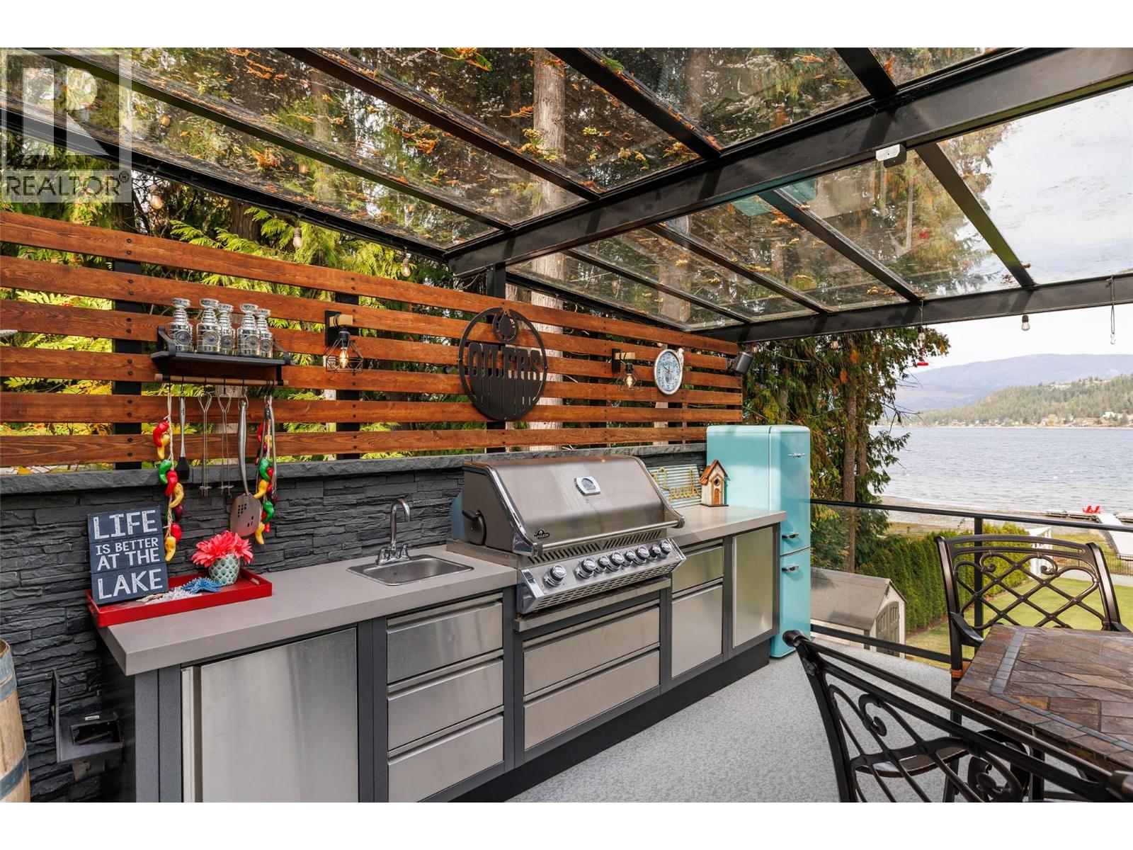  2661 Blind Bay Road, Blind Bay