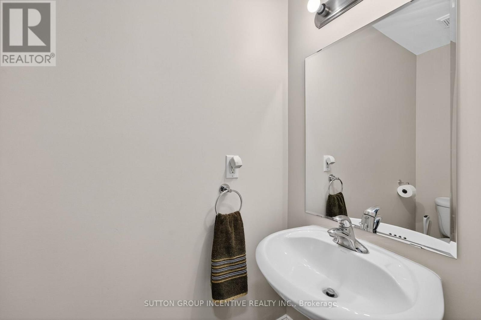 23 WHITE OAKS ROAD - 20