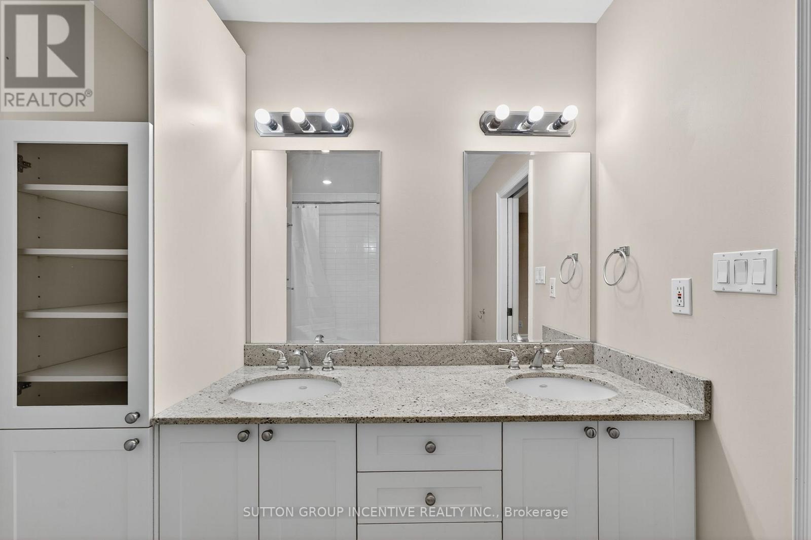 23 WHITE OAKS ROAD - 32