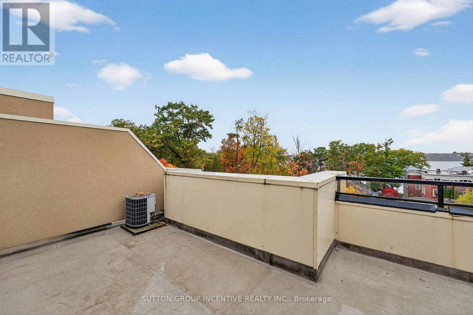 23 WHITE OAKS ROAD - 42