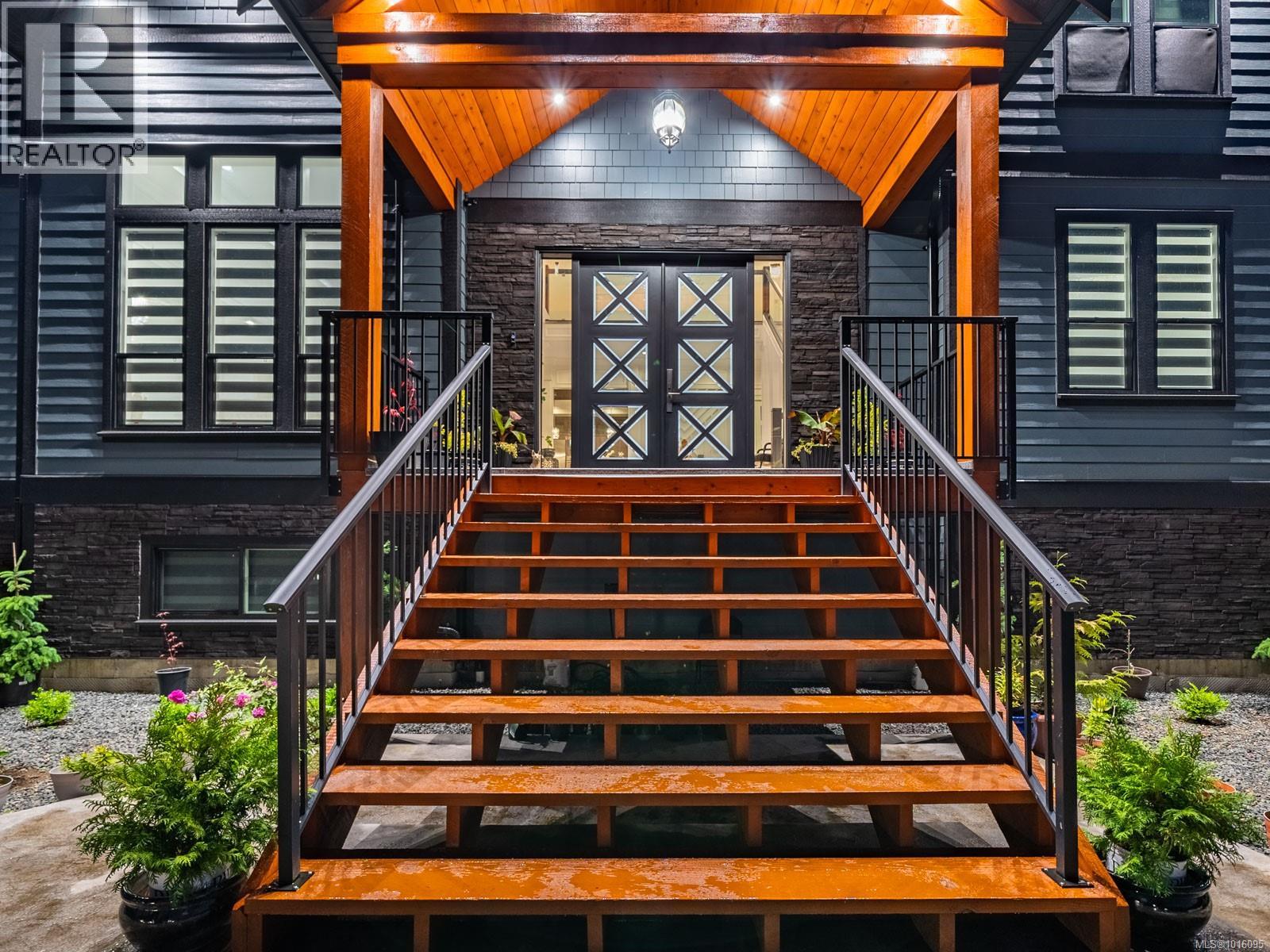 6118 Cottam Rd, Port Alberni