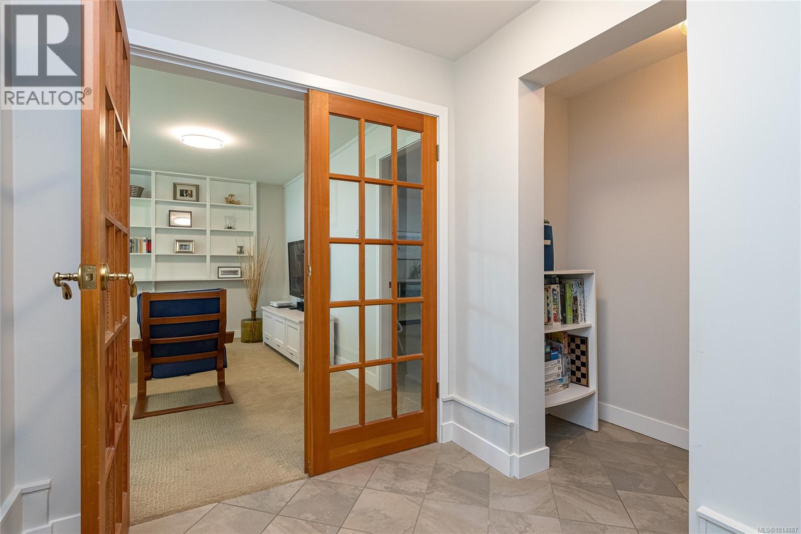 8650 Emard Terr, North Saanich