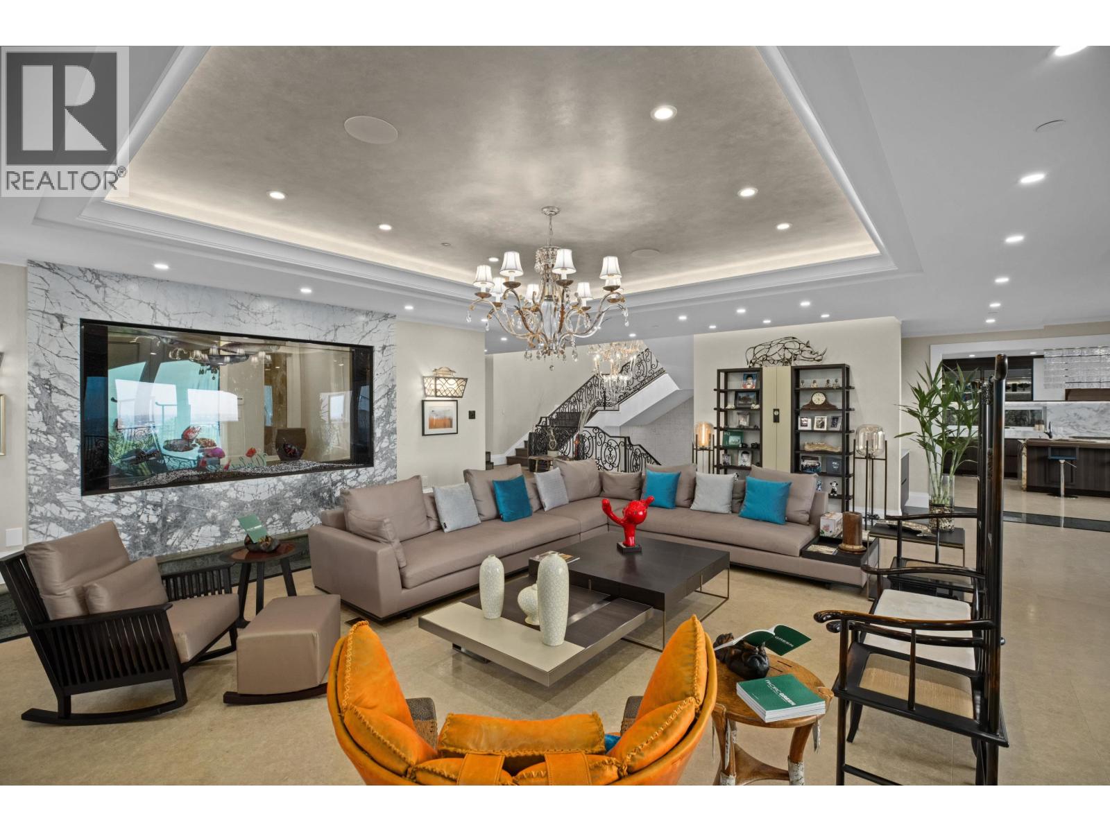 1436 SANDHURST PLACE, West Vancouver