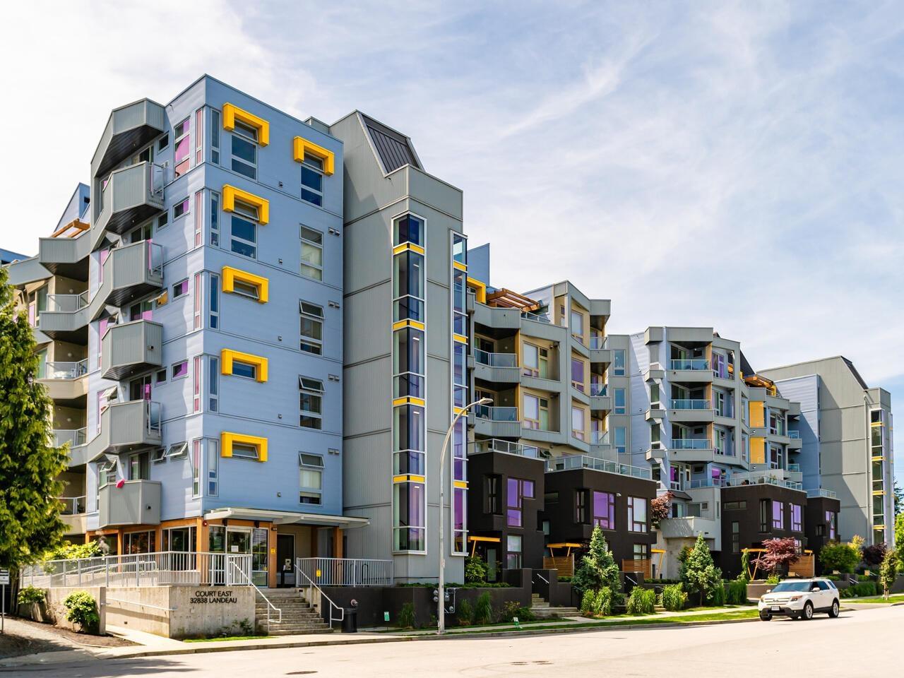 304 32838 LANDEAU PLACE, ABBOTSFORD