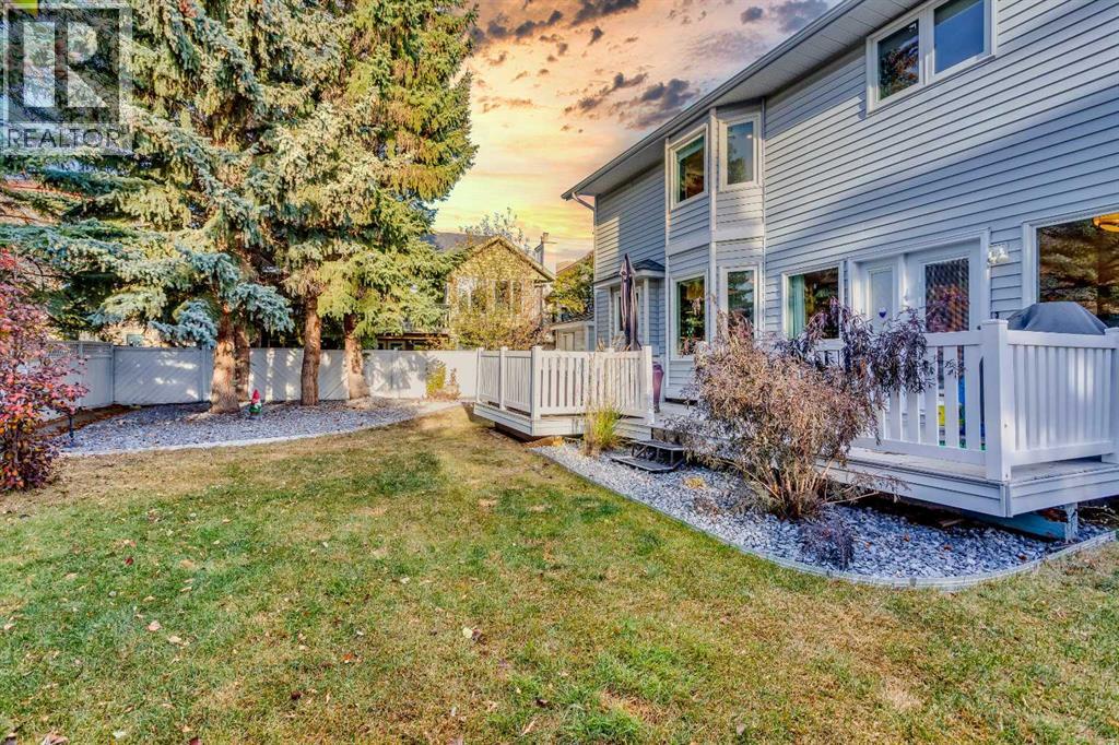 Single Family House for Sale in  Hawkview Manor Road NW Hawkwood Calgary 