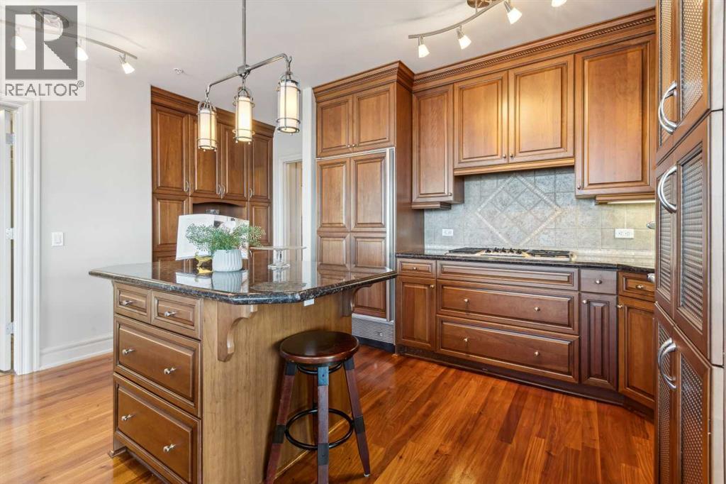 Single Family House for Sale in    Street SW Eau Claire Calgary 