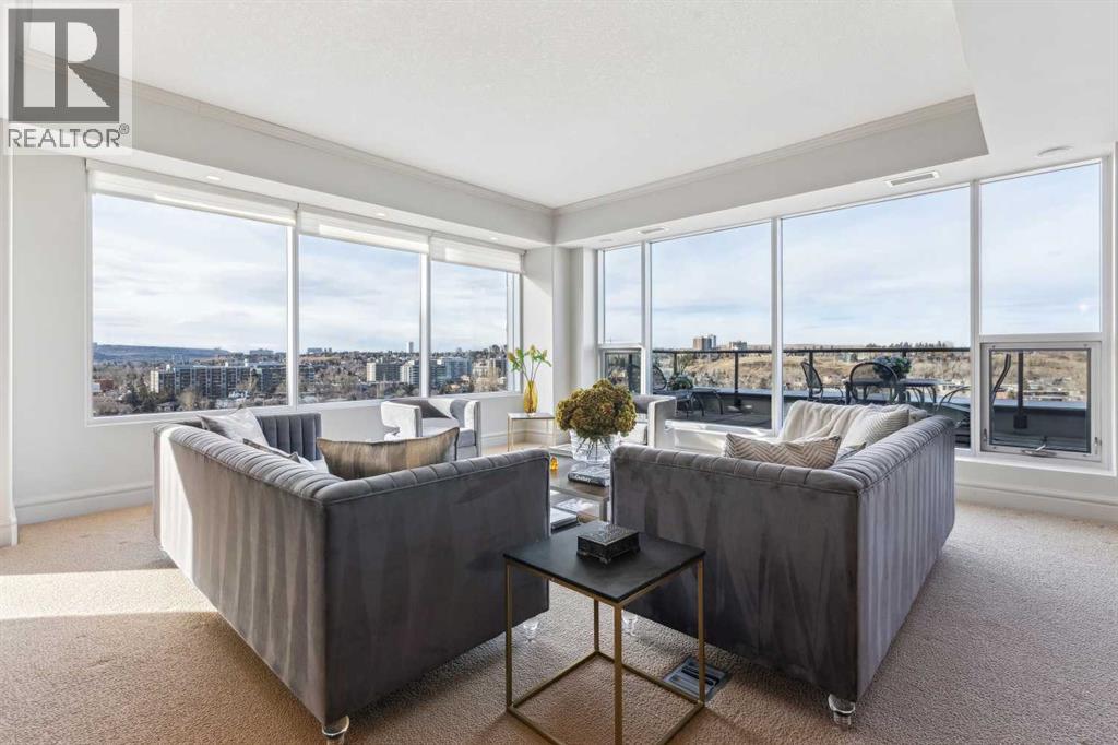 Single Family House for Sale in    Street SW Eau Claire Calgary 