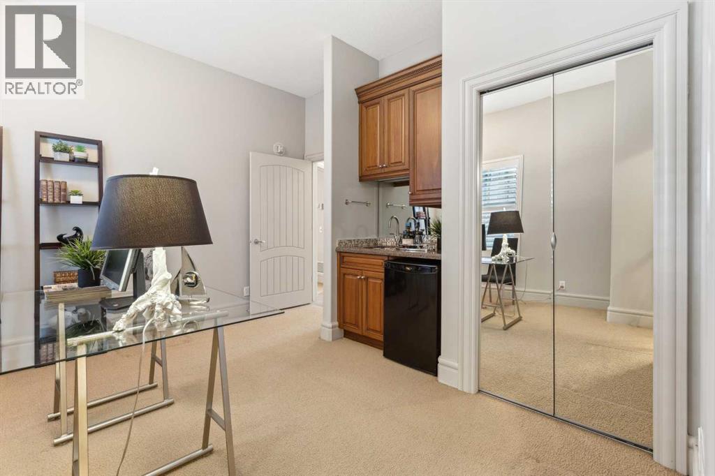 Single Family House for Sale in    Street SW Eau Claire Calgary 