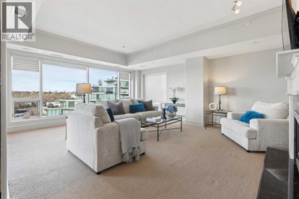 Single Family House for Sale in    Street SW Eau Claire Calgary 