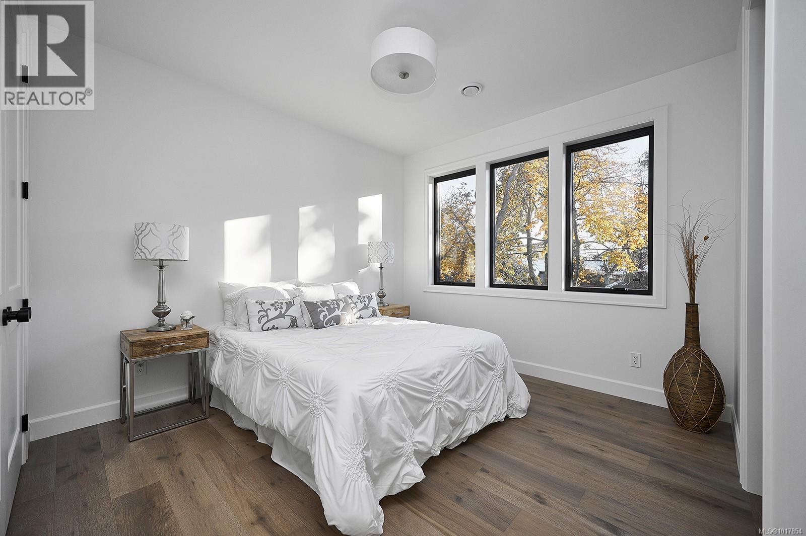  2314 Windsor Road, Oak Bay