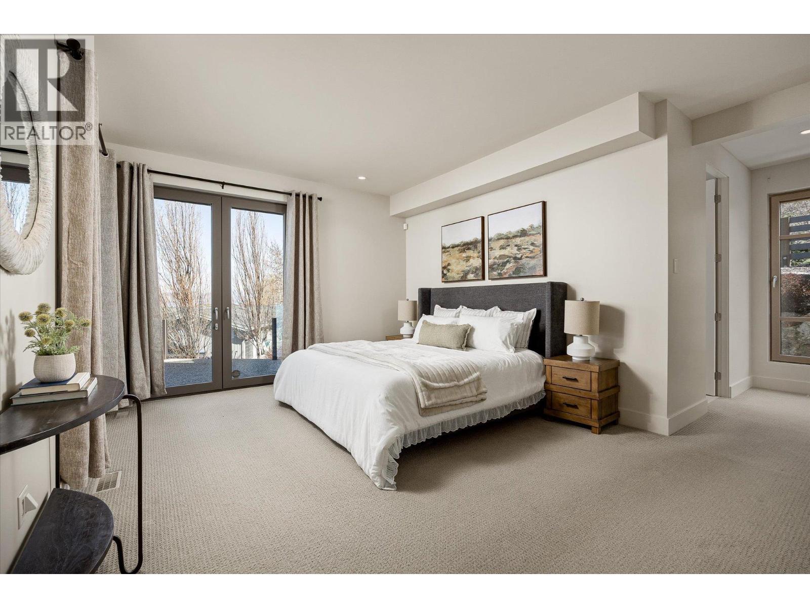  5560 Lakeshore Road, Kelowna