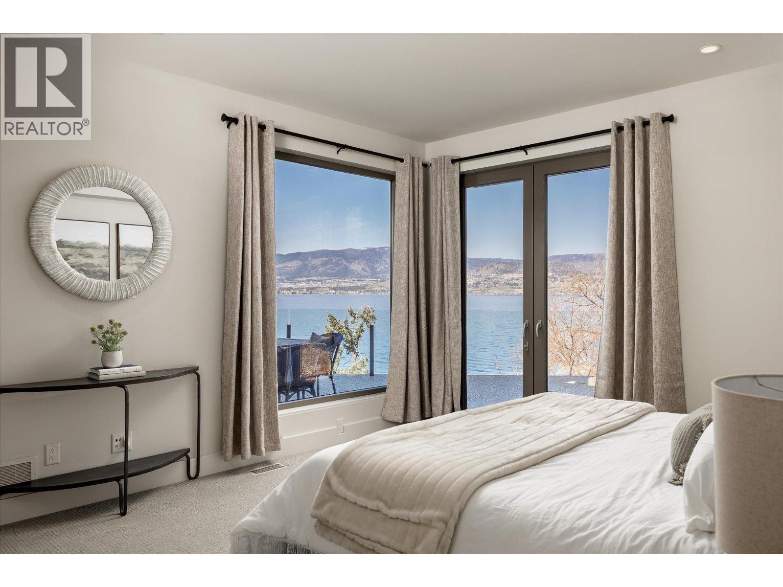  5560 Lakeshore Road, Kelowna
