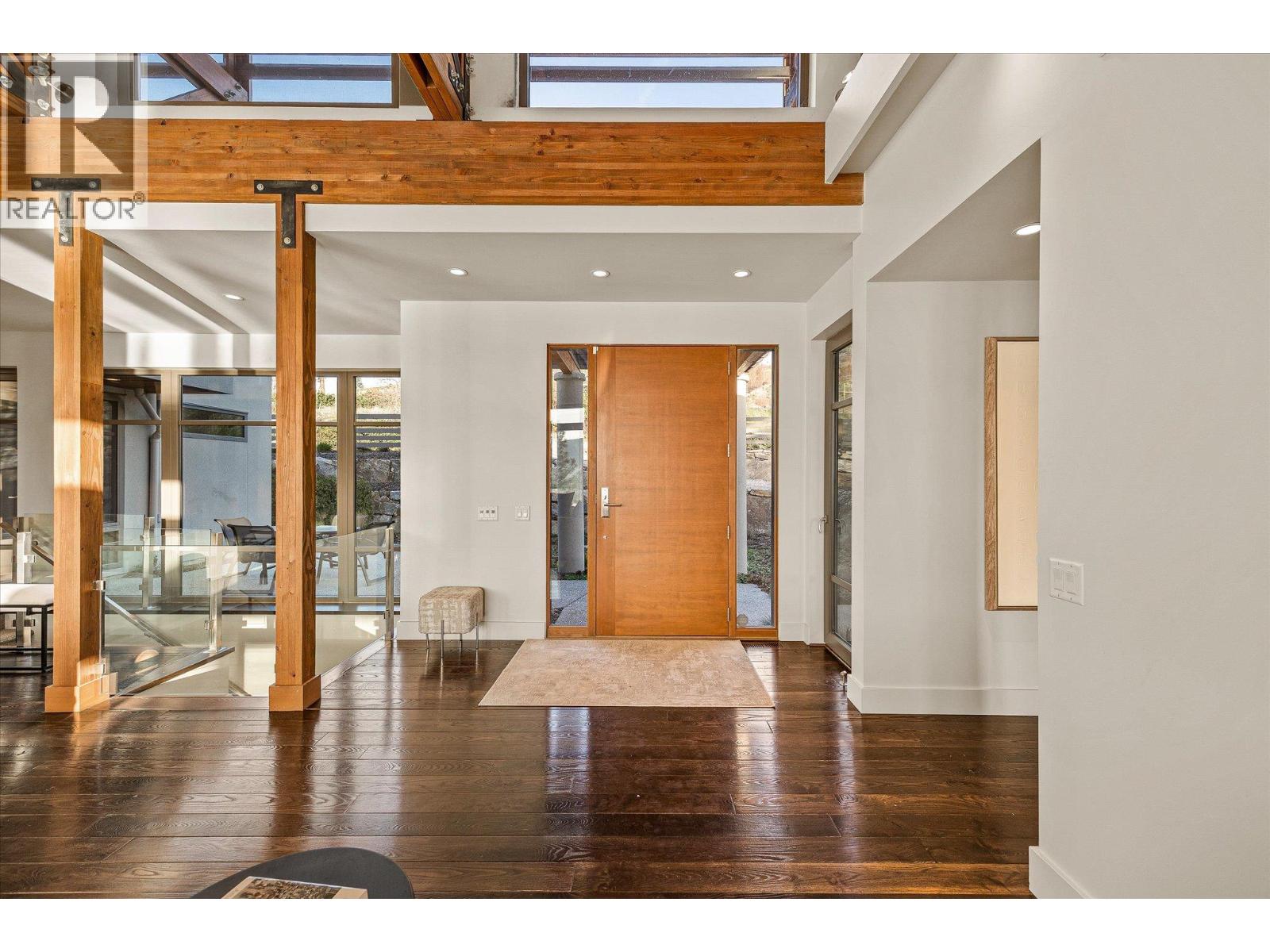 5560 Lakeshore Road, Kelowna