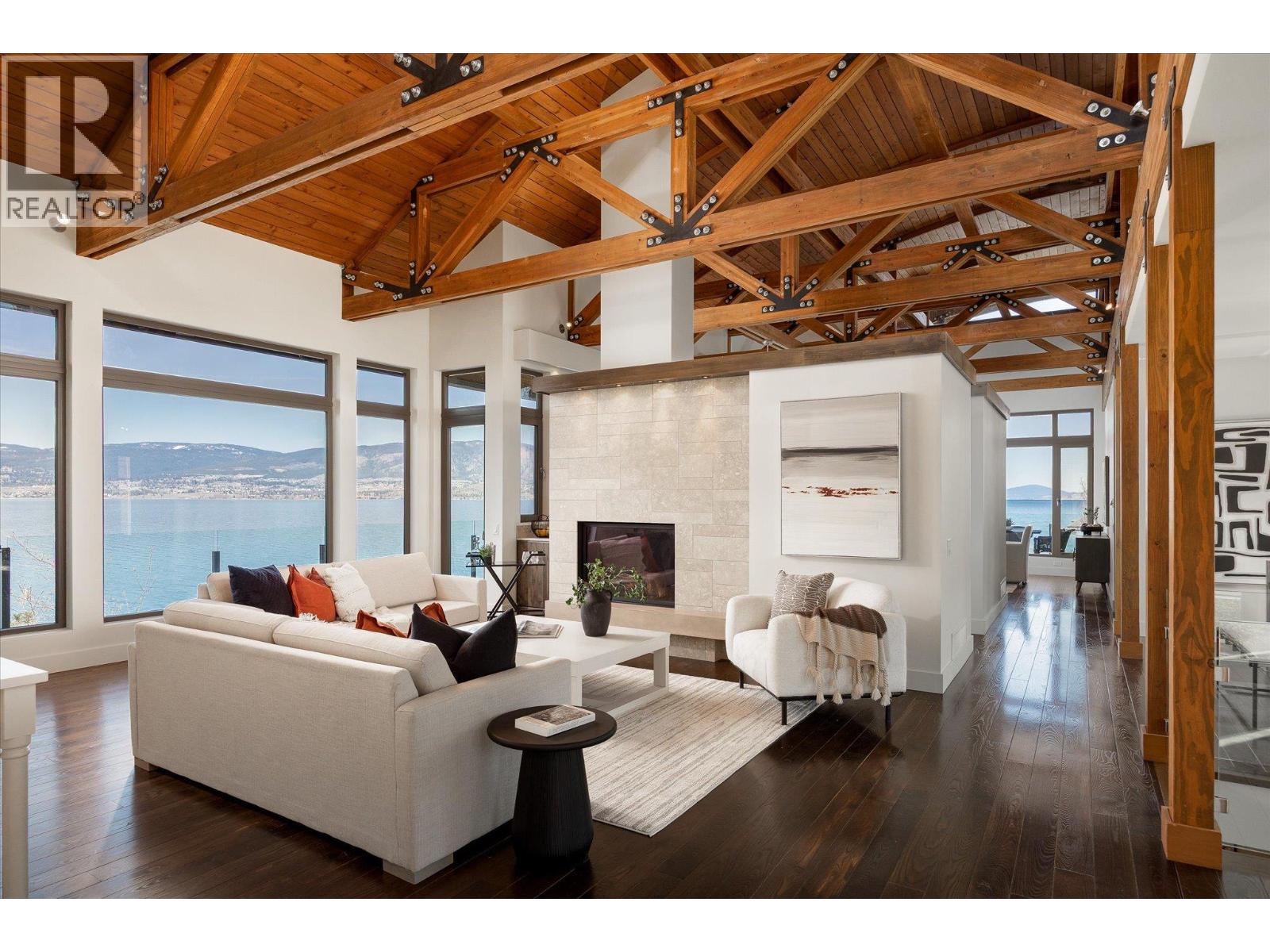  5560 Lakeshore Road, Kelowna