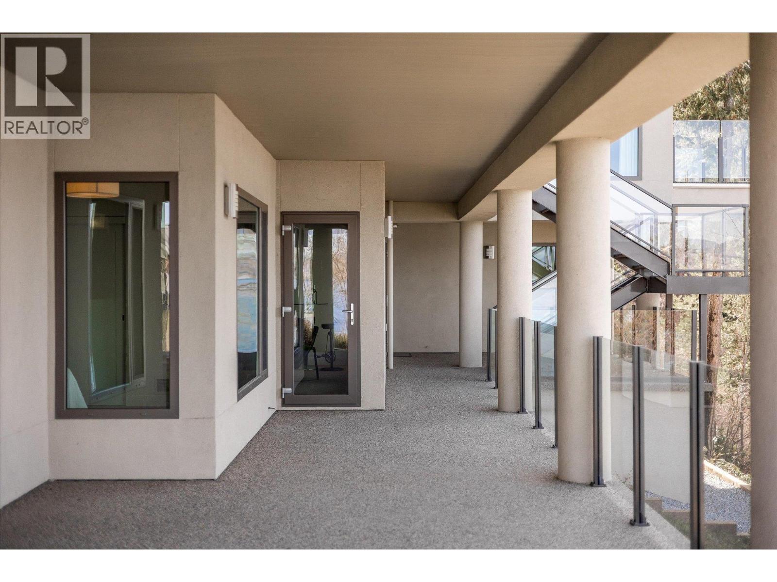 5560 Lakeshore Road, Kelowna