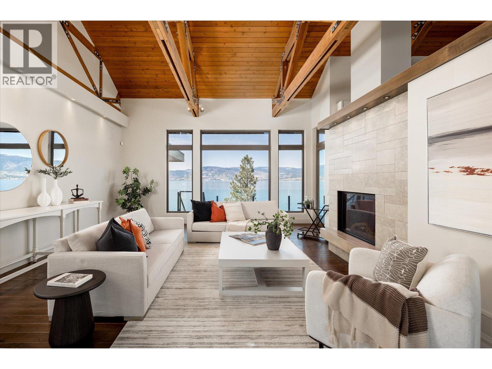  5560 Lakeshore Road, Kelowna