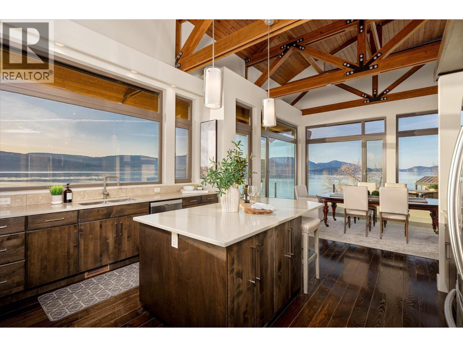  5560 Lakeshore Road, Kelowna