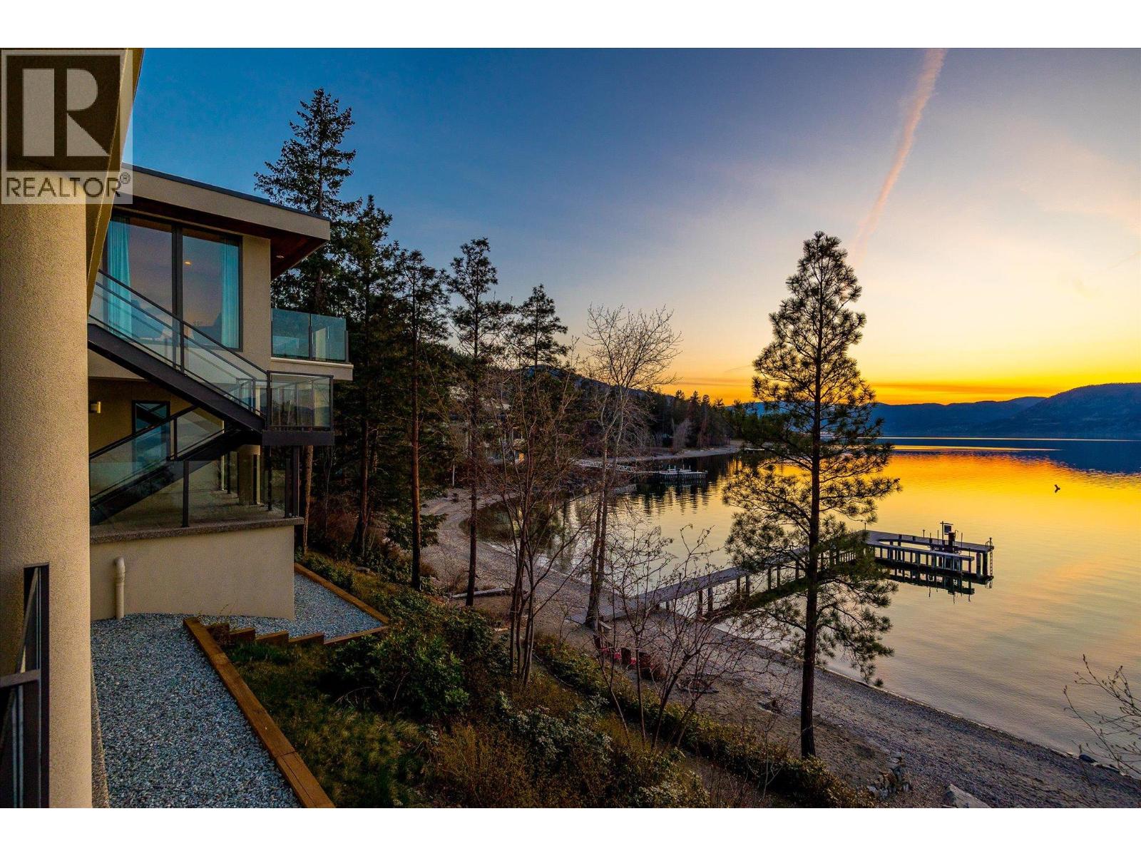  5560 Lakeshore Road, Kelowna