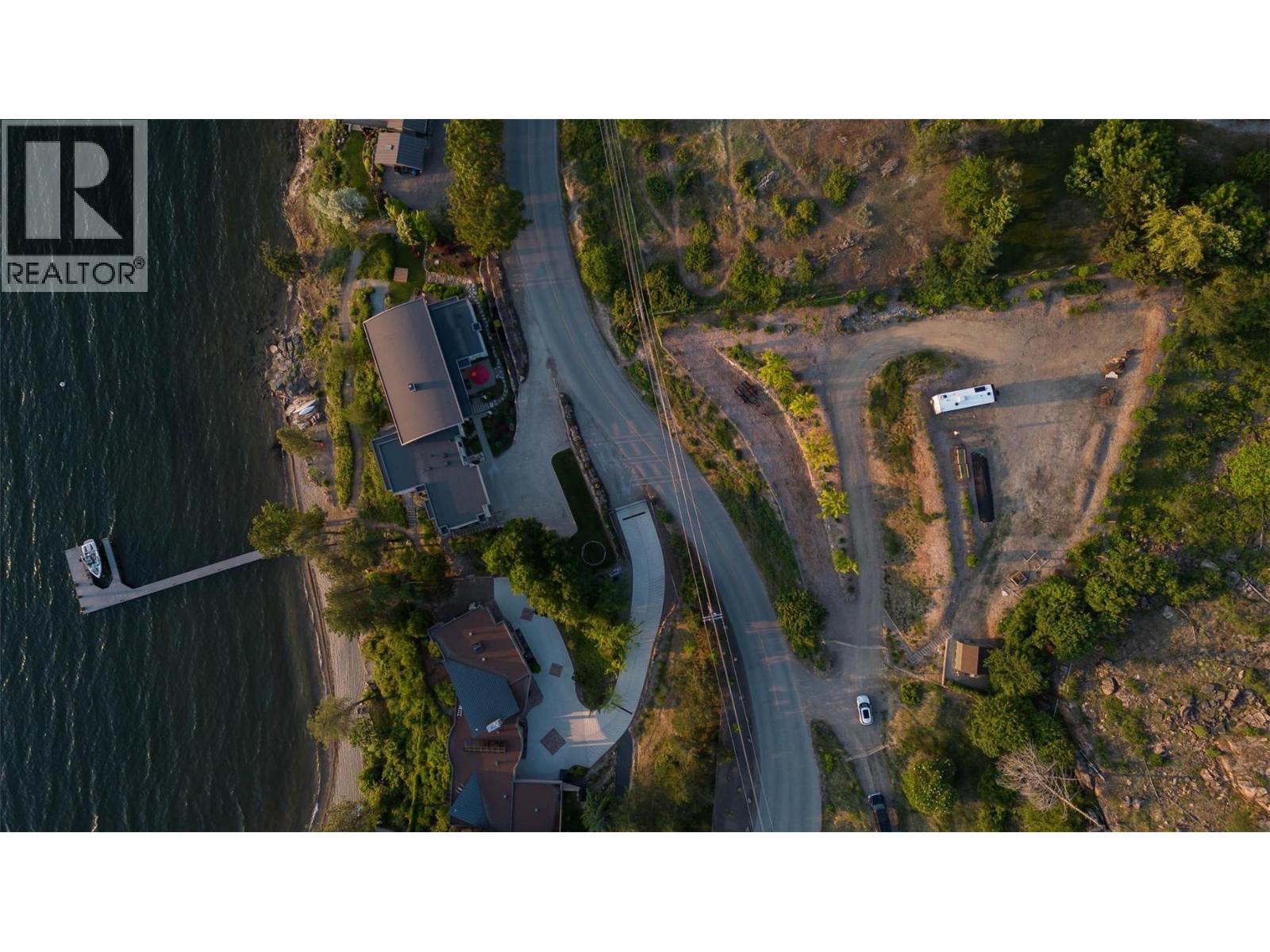  5560 Lakeshore Road, Kelowna