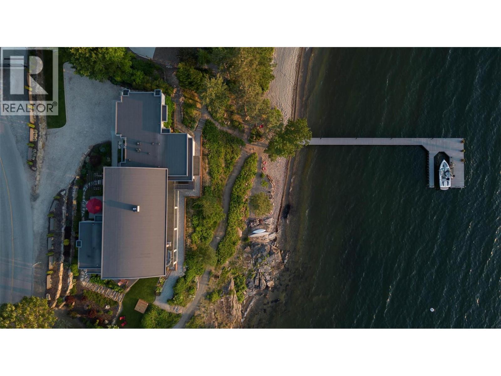  5560 Lakeshore Road, Kelowna
