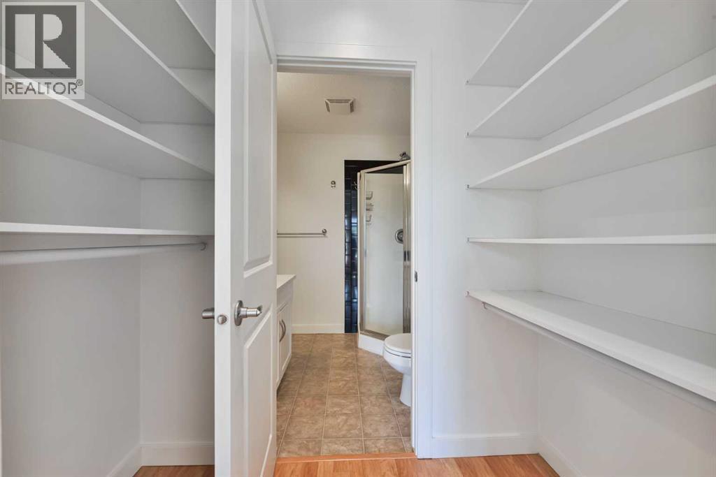 Single Family House for Sale in   Henwood Street SW Garrison Green Calgary 