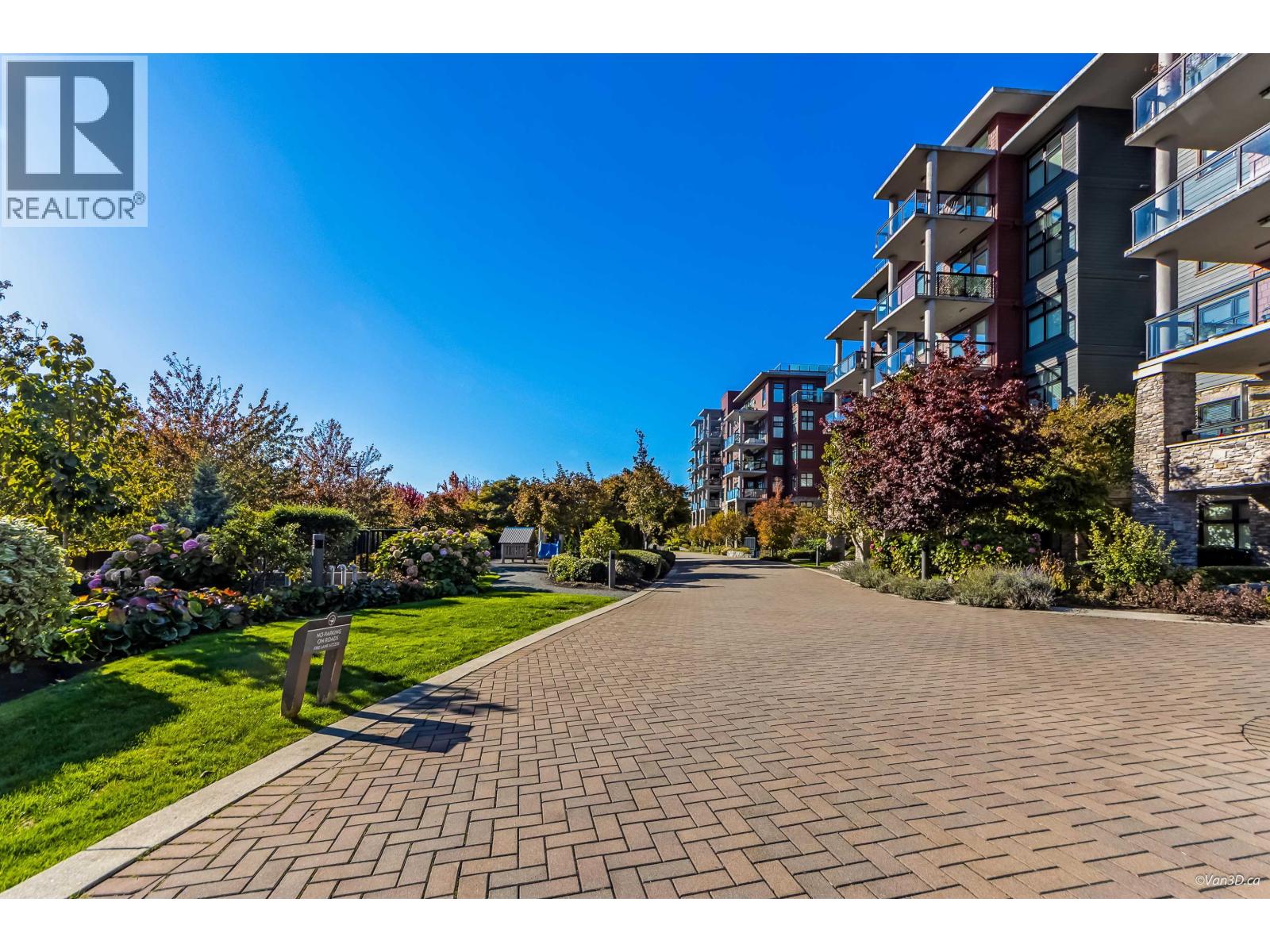 #112-5055 SPRINGS Boulevard, Tsawwassen