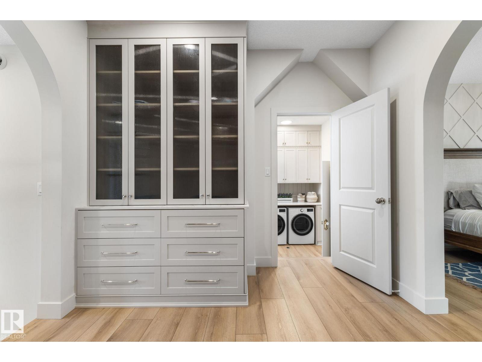 183 WINDERMERE DR NW, Edmonton